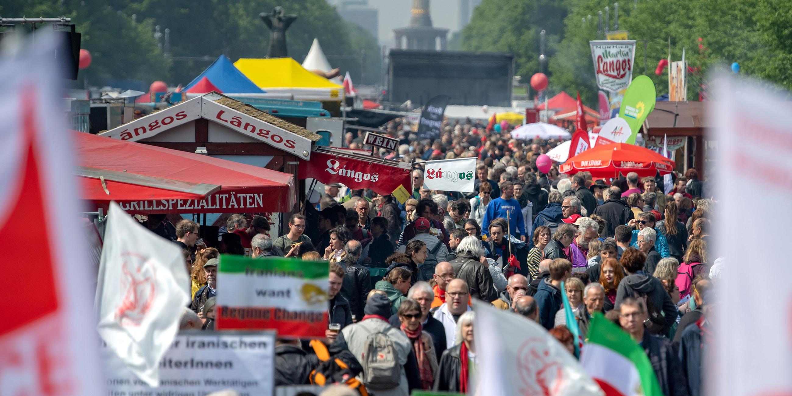 1. Mai-Demos: Berlin