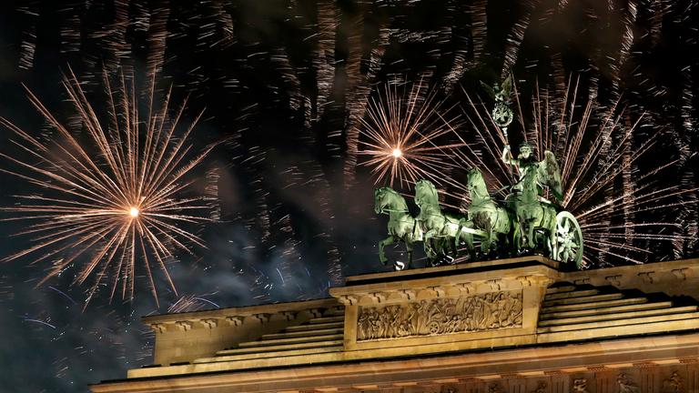 "Happy New Year" rund um den Globus