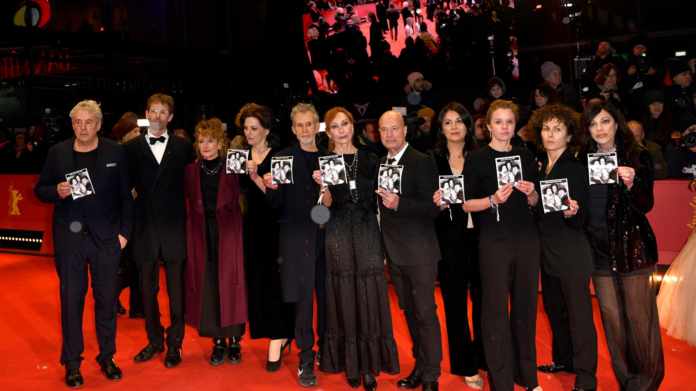 Markus Imboden, Tricia Tuttle, Martina Gedeck, Ulrich Matthes, Andrea Sawatzki, Christian Berkel, Düzen Tekkal, Julia von Heinz, Marie-Lou Sellem und Alice Brauner bei der Festivaleröffnung und der Premiere des Kinofilms 'Das Licht / The Light' auf der Berlinale 2025 / 75.