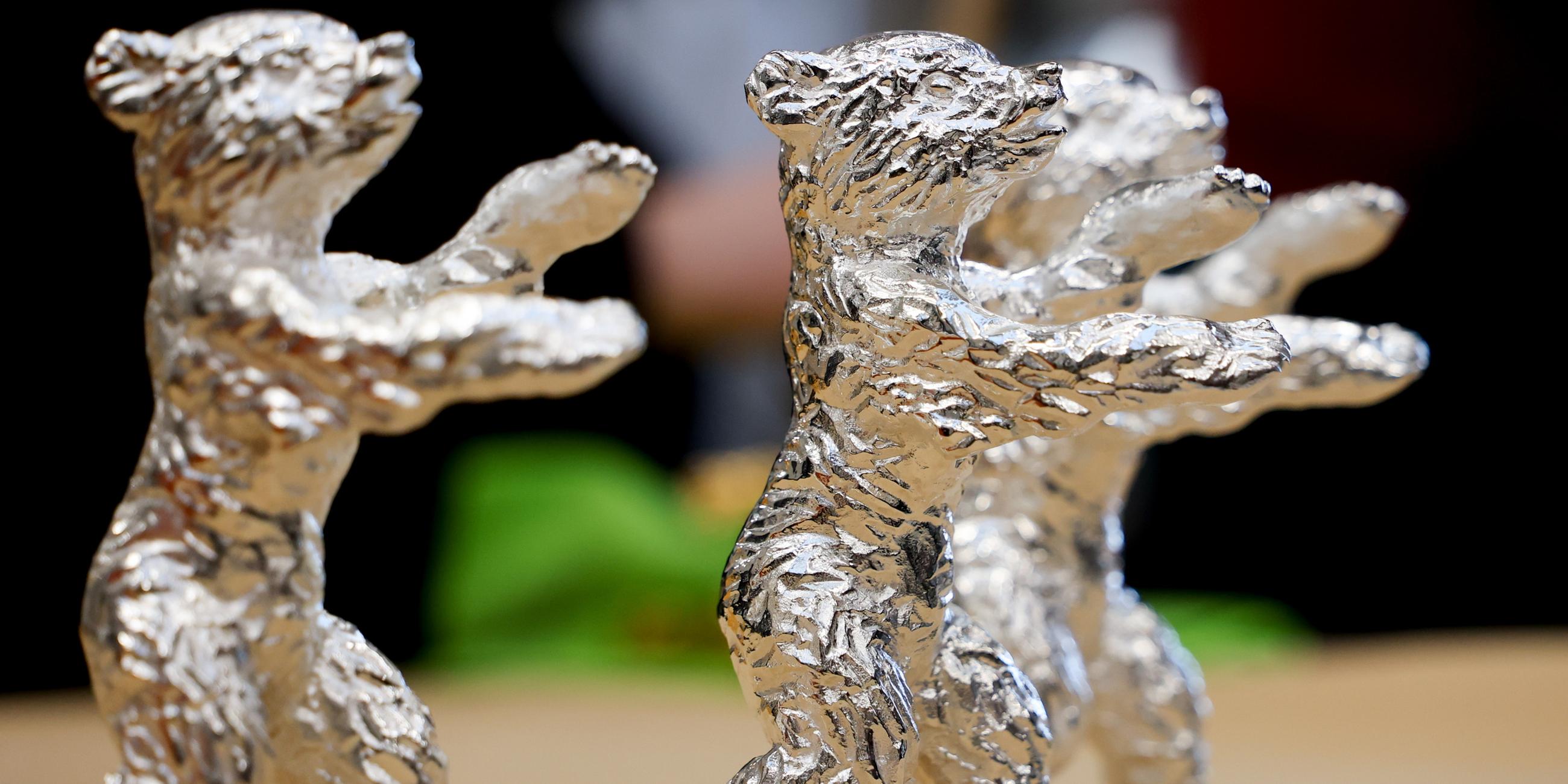 Silberne Bären als Trophäen zur Berlinale.