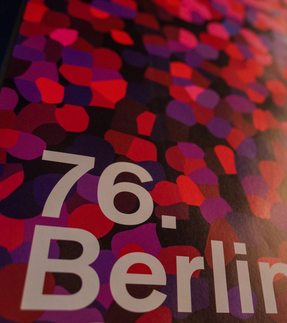 Berlin: Der Schriftzug «76. Berlinale» steht im Haus der Berliner Festspiele auf einem Plakat.