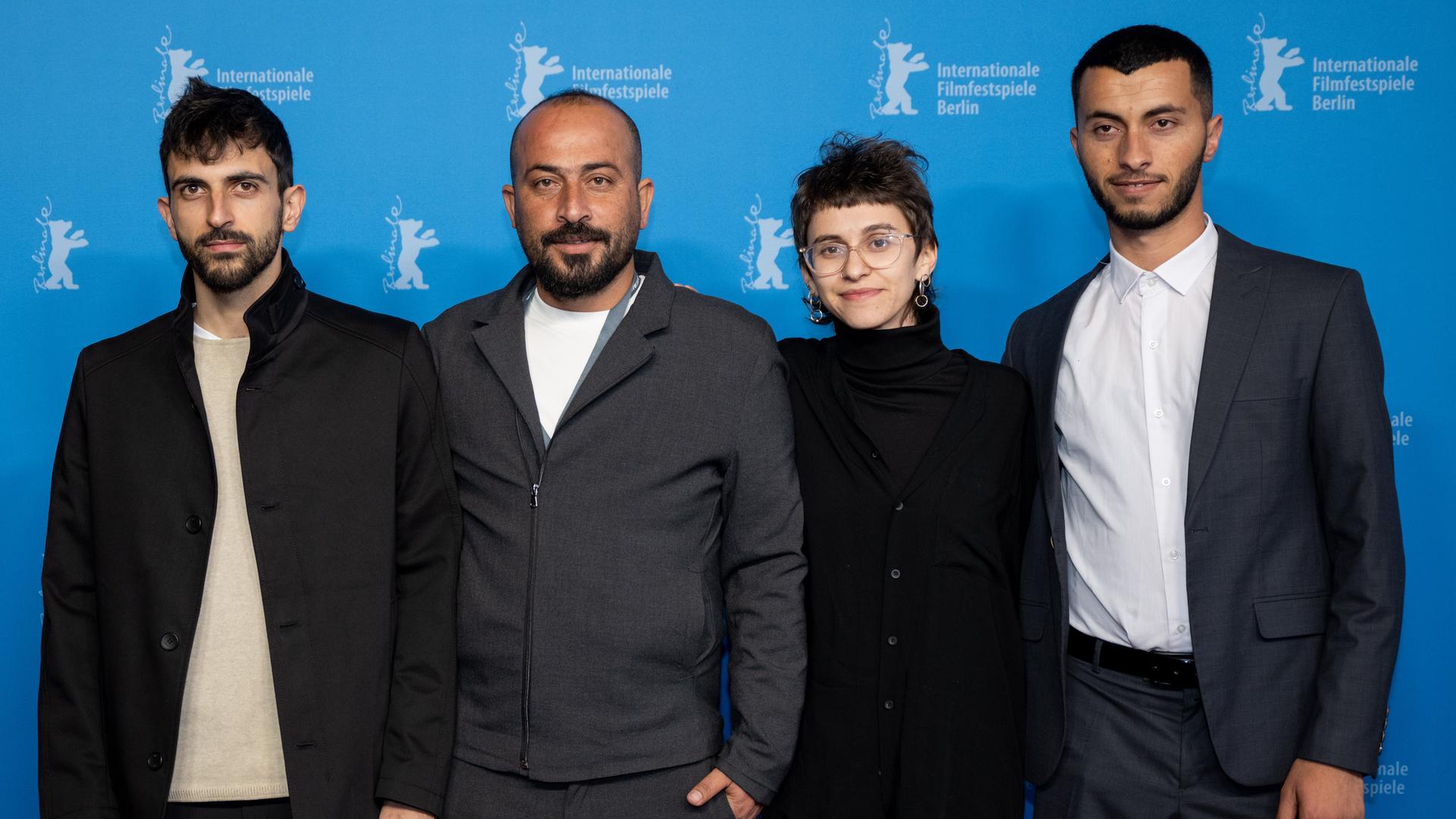 Yuval Abraham, Hamdan Ballal, Rachel Szor und Basel Adr (v.l.n.r.) bei der Premiere von "No Other Land" in Berlin.