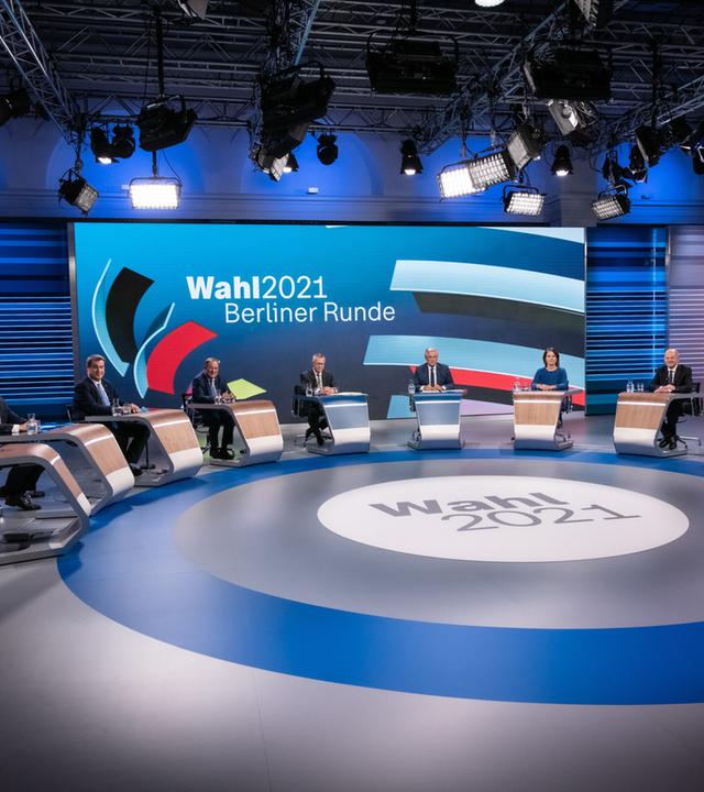 Alice Weidel, Christian Lindner, Markus Söder, Armin Laschet, Rainald Becker, Peter Frey, Annalena Baerbock, Olaf Scholz, Susanne Hennig-Wellsow