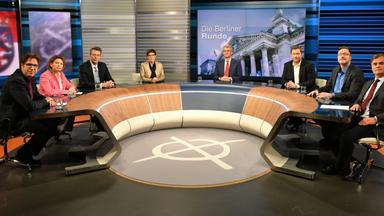 Michael Kellner Die Grünen, Nicola Beer FDP, Markus Blume CSU, Annegret Kramp-Karrenbauer CDU , Elmar Theveßen ZDF, Lars Klingbeil SPD, Joerg Schindler Die Linke, Bernd Baumann AFD.