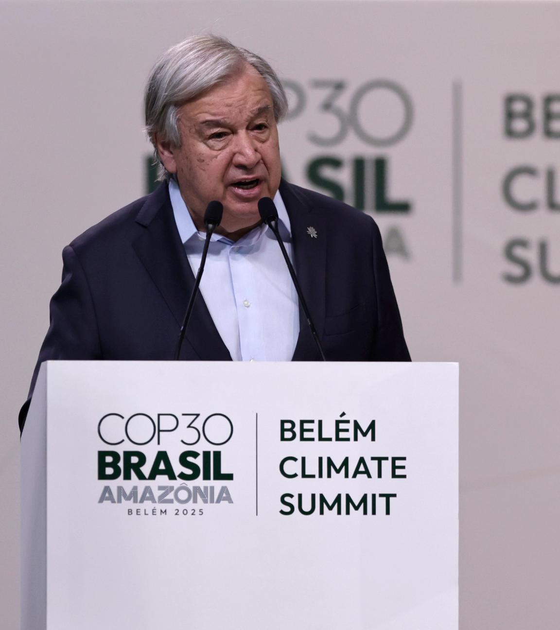 Antonio Guteress spricht während der Eröffnung des COP30-Klimagipfels.