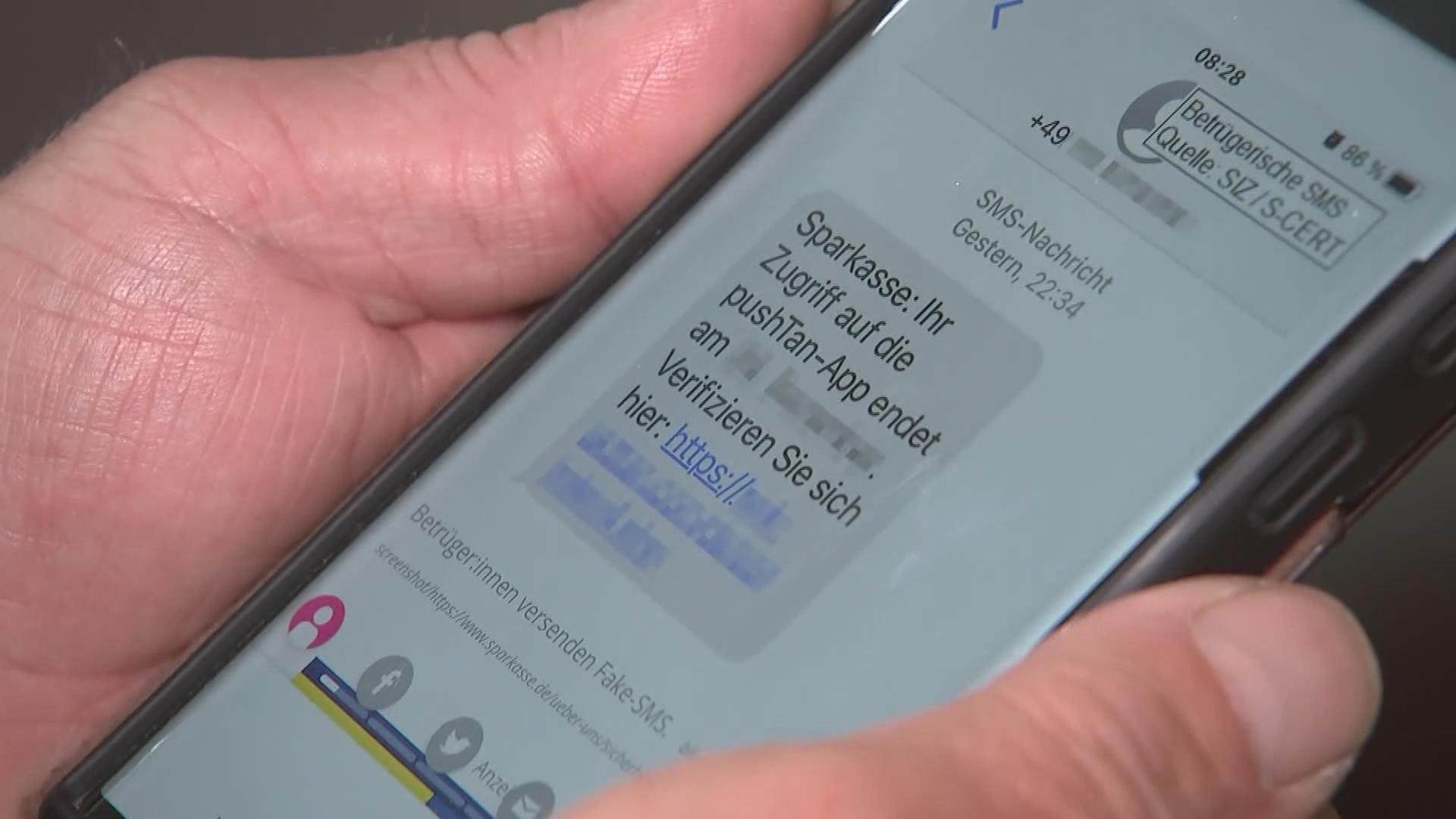 Smartphone mit Nachricht