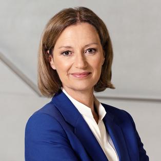 Porträt der ZDF-Chefredakteurin Bettina Schausten