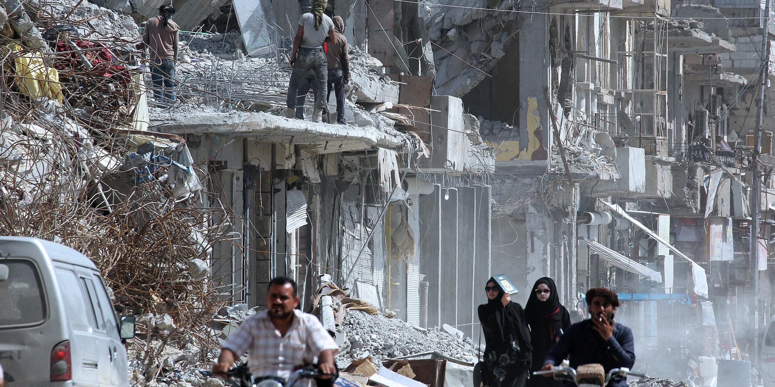 Archiv: Zerstörung in Rakka, Syrien, aufgenommen am 05.06.2018