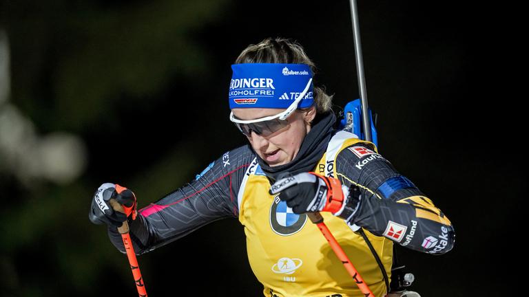 Biathlon: Franziska Preuss, aufgenommen am 02.12.2025