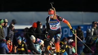 Biathletin Julia Tannheimer im WM-Einzelrennen auf Ski