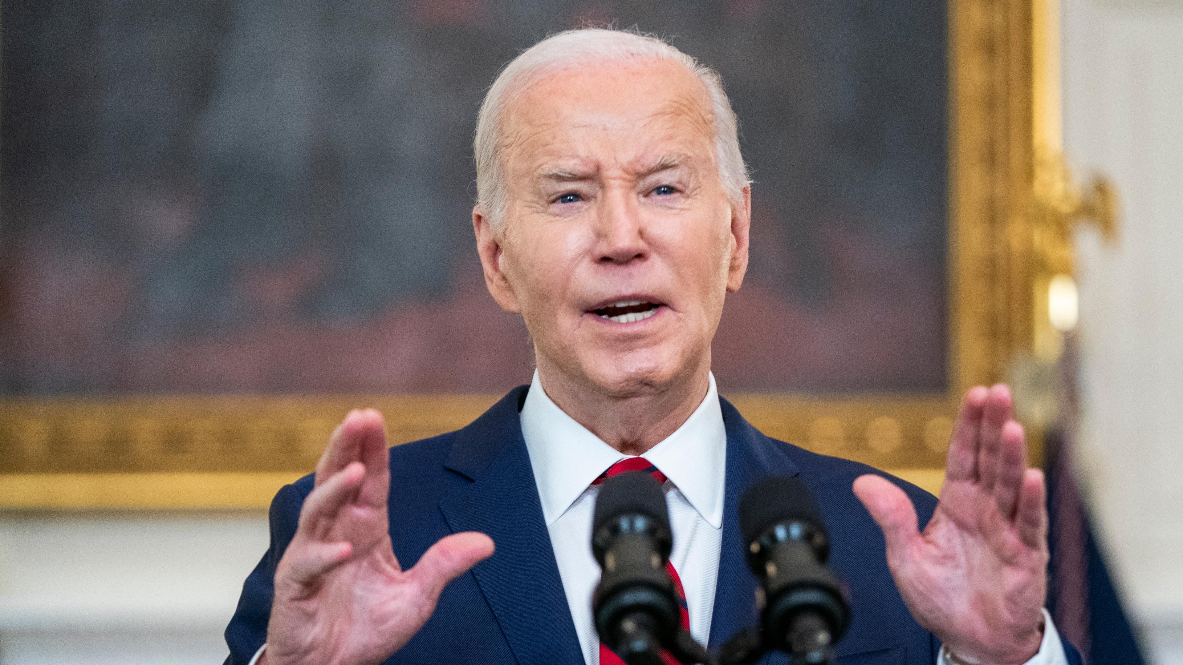US-Präsident Joe Biden hält eine Rede.