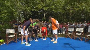 Andrea Kiewel von Biene gestochen
