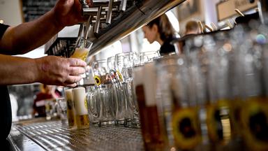 Deutsche trinken weniger Bier