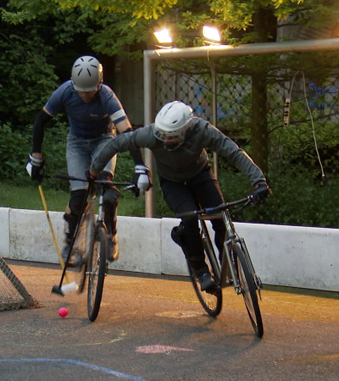 Bikepolo-Spieler