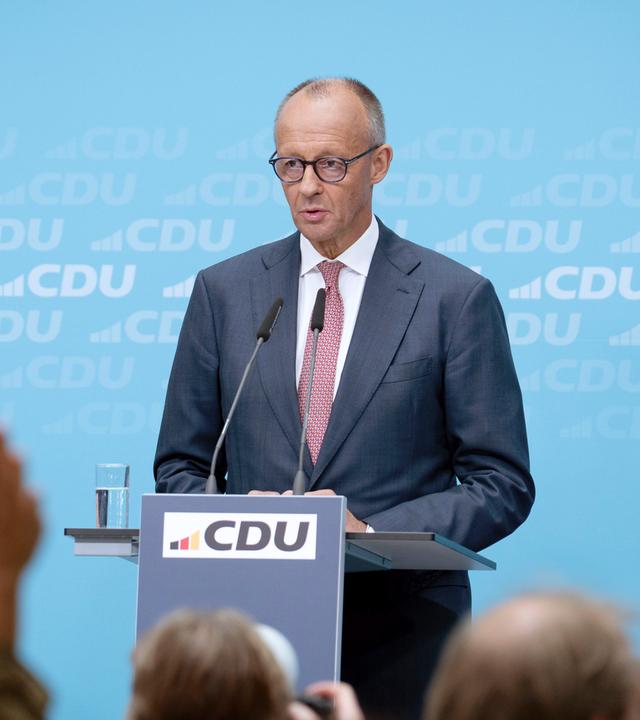 Friedrich Merz bei einer Pressekonferenz nach den Landtagswahlen in Berlin und Mecklenburg-Vorpommern im Konrad-Adenauer-Haus.