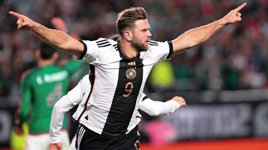 Niclas Füllkrug jubelt nach Ausgleichstreffer 