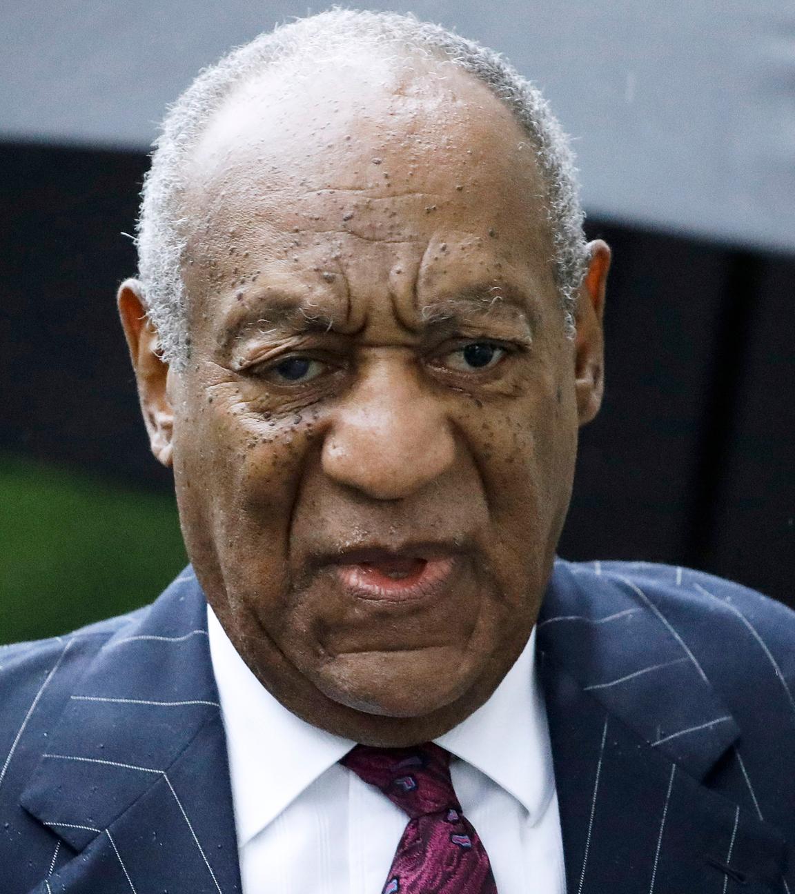 Bill Cosby kommt nach seiner Verurteilung wegen sexueller Nötigung zu einer Anhörung im Montgomery County Courthouse in Norristown, USA. 