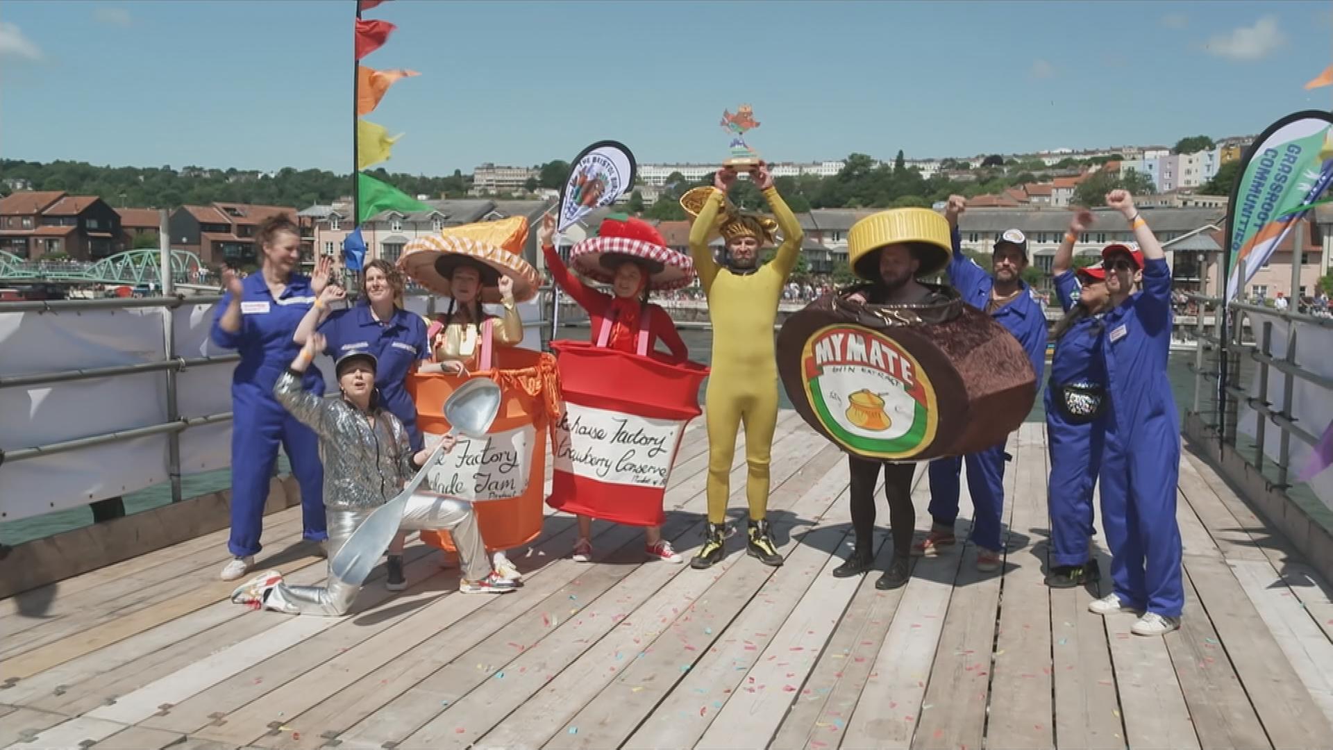 Birdmen-Contest in Bristol