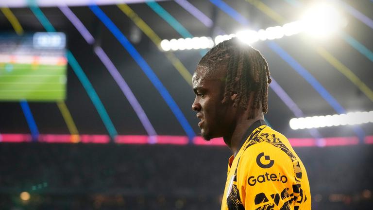 Yann Bisseck von Inter Mailand reagiert enttäuscht nach dem Champions League Finale in München am 31.05.2025.