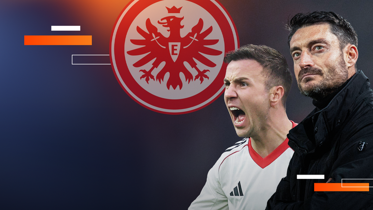 Albert Riera und Mario Götze.