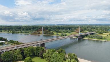  Bonn: Die Friedrich-Ebert-Brücke (Rheinbrücke Nord)