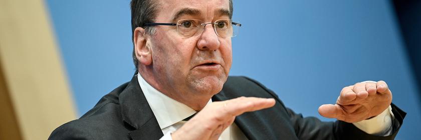 Boris Pistorius bei PK der Innenministerkonferenz