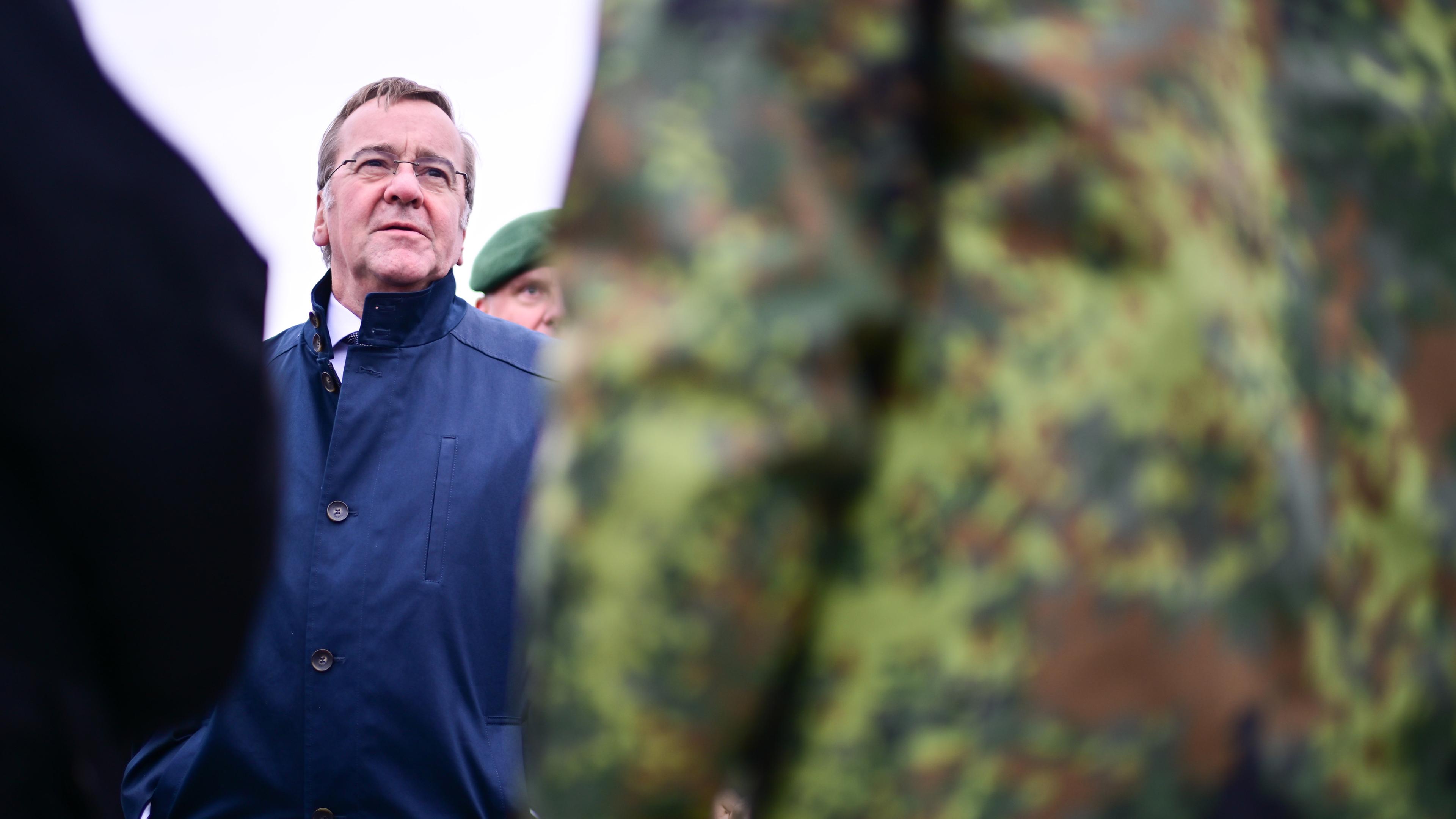 29.09.2025, Litauen, Rukla: Boris Pistorius (SPD), Bundesminister der Verteidigung, nimmt an der Eröffnung der Permanent Logistics Support Area (PLSA), einem Logistikzentrum der Bundeswehr zur Unterstützung der NATO eFP Battle Group, teil. 