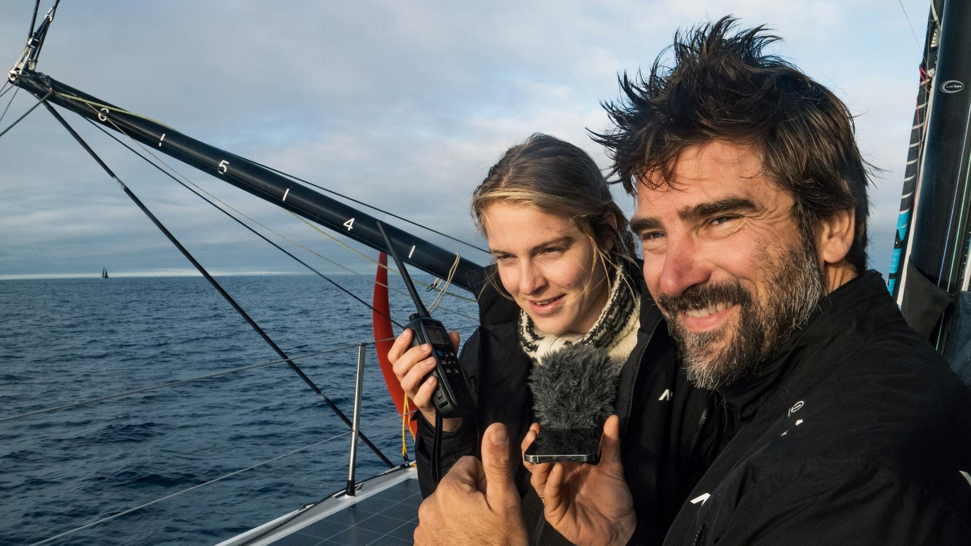 Co-Skipperin Rosalin Kuiper mit Skipper Boris Herrmann