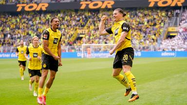 Marcel Sabitzer (Borussia Dortmund) Torjubel, jubelt nach seinem Treffer zum 2:0.
