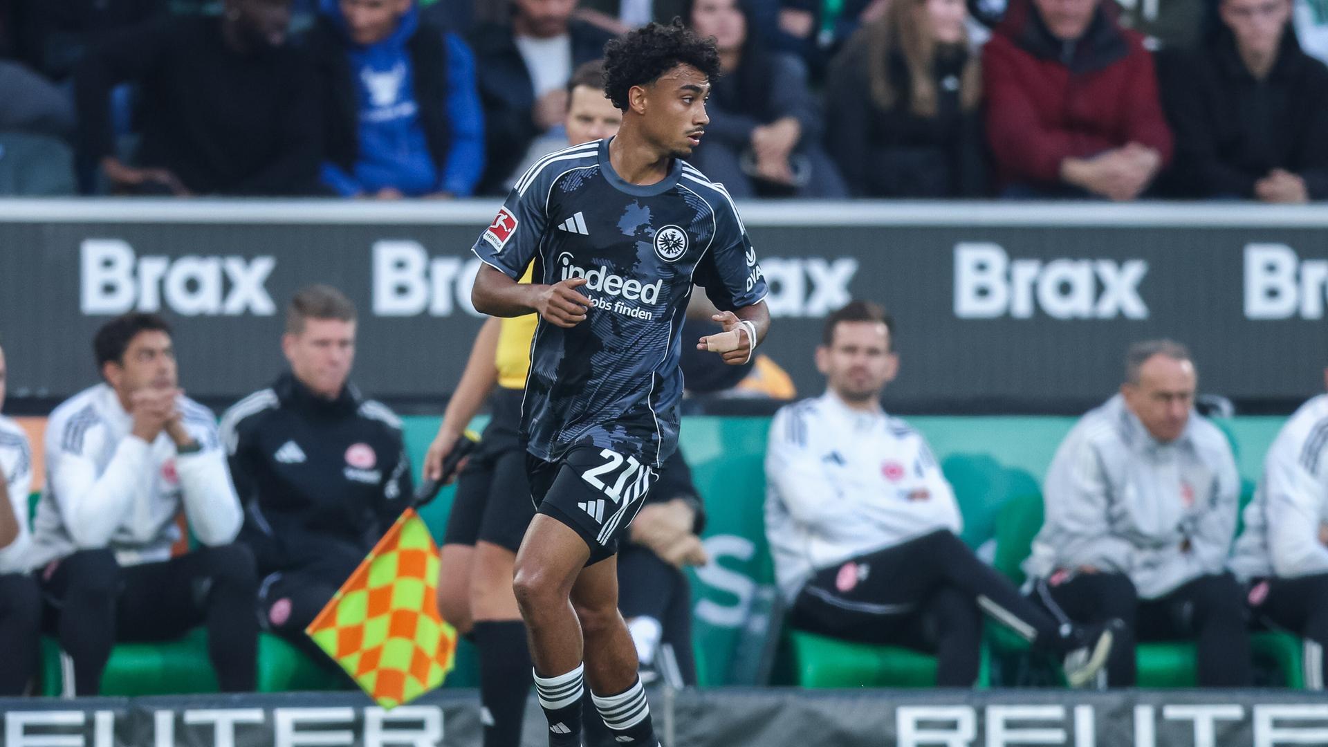 Fussball 1. Bundesliga 5. Spieltag Borussia Moenchengladbach - Eintracht Frankfurt am 27.09.2025 im Borussia-Park in Moenchengladbach