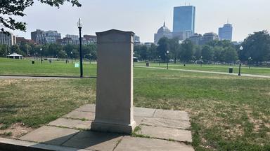 Gedenkstein in Boston Common