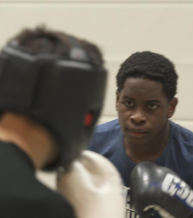 Im Boxklub 82 im saarländischen Völklingen trainieren Jugendliche mit Wurzeln aus 20 Ländern miteinander