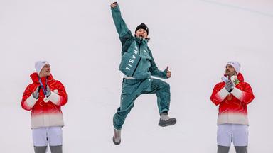 Lucas Pinheiro Braathen bejubelt seinen Olympiasieg