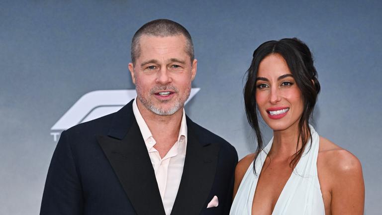 Brad Pitt: Verliebter Pärchen-Auftritt