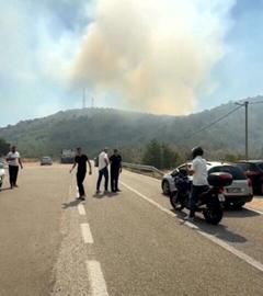 Großbrand im bosnisch-kroatischen Grenzgebiet
