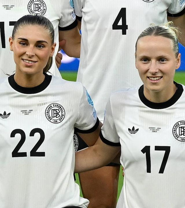 Jule Brand und Franziska Kett