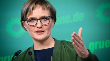 Franziska Brantner, Bundesvorsitzende von Bündnis 90/Die Grünen, äußert sich bei einer Pressekonferenz zum Wahlergebnis der Landtagswahl.