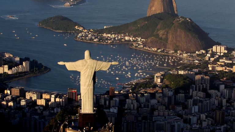 Die Christusstatue auf dem Berg Corcovado in Rio de Janeiro in Brasilien.