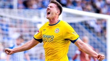 Eintracht Braunschweig überrollt Magdeburg und ist Erster