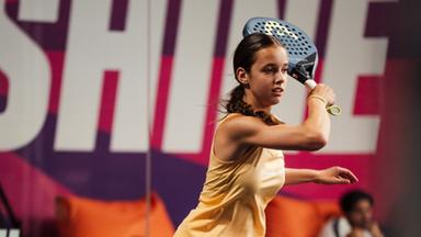Padel: Zoey Komander.