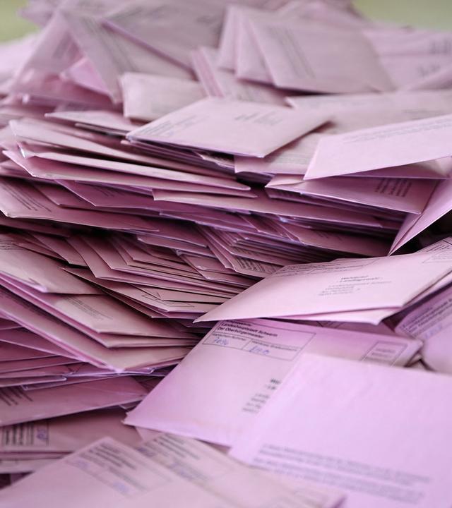 Auszählung der Briefwahl der Landtagswahl in Mecklenburg-Vorpommern 