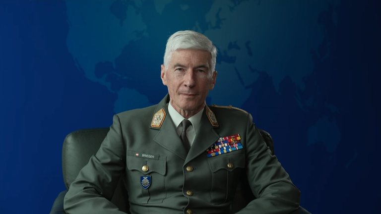 Robert Brieger, der oberste General der EU ordnet bei ZDFheute live ein.