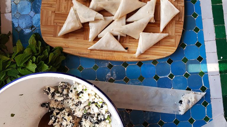 Briouats mit Schafskäse und Minze