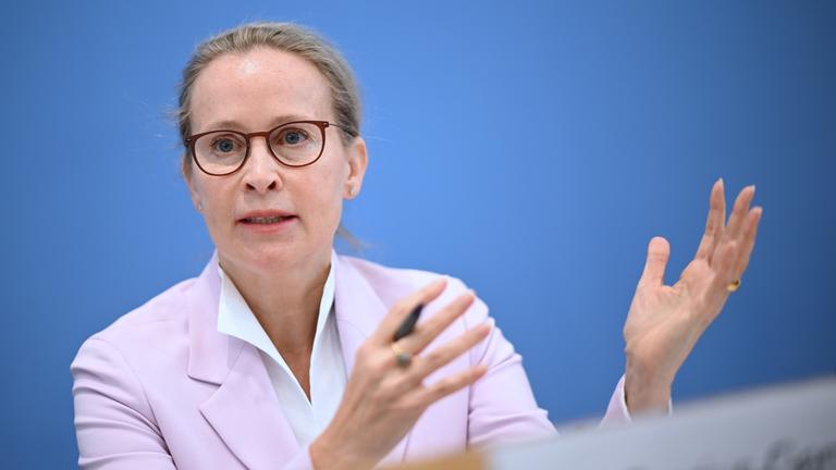 15.04.2024, Berlin: Frauke Brosius-Gersdorf, Juristin, stellt den Abschlussbericht der Kommission zur reproduktiven Selbstbestimmung und Fortpflanzungsmedizin vor.
