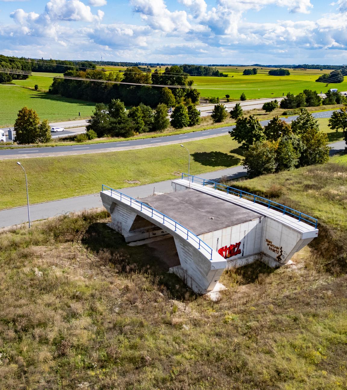 Brücke in Radeburg führt ins Nirgendwo