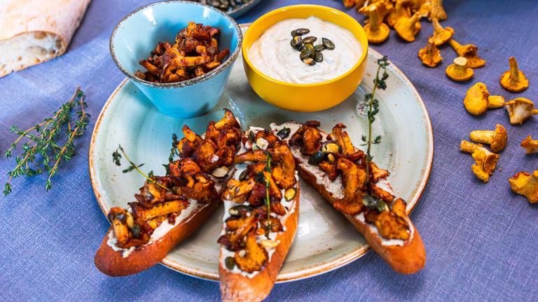 Bruschetta mit Ricotta und Pfifferlingen