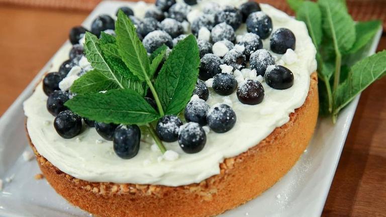 Heidelbeer-Frischkäse-Kuchen von Horst Lichter