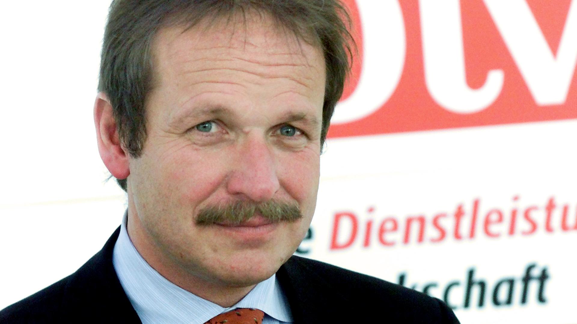 Portrait von Frank Bsirske nach seiner Wahl zum ÖTV-Vorsitzenden