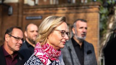 Archiv: Die BSW-Delegation mit Katja Wolf (BSW), Fraktionsvorsitzende , Steffen Schütz (BSW), Tilo Kummer (BSW) und Peter Metz (BSW) 