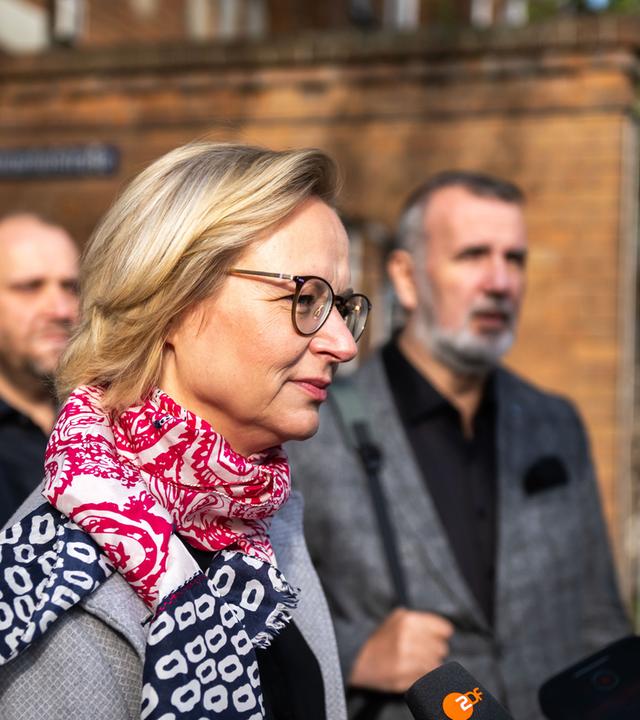 Archiv: Die BSW-Delegation mit Katja Wolf (BSW), Fraktionsvorsitzende , Steffen Schütz (BSW), Tilo Kummer (BSW) und Peter Metz (BSW) 